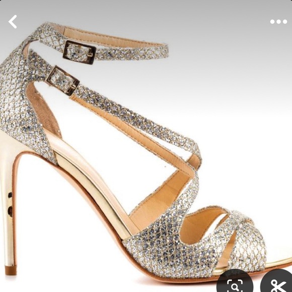 Gold Texture “Helice” Heel by Ivanka Trump - Size 6 - Picture 8 of 8